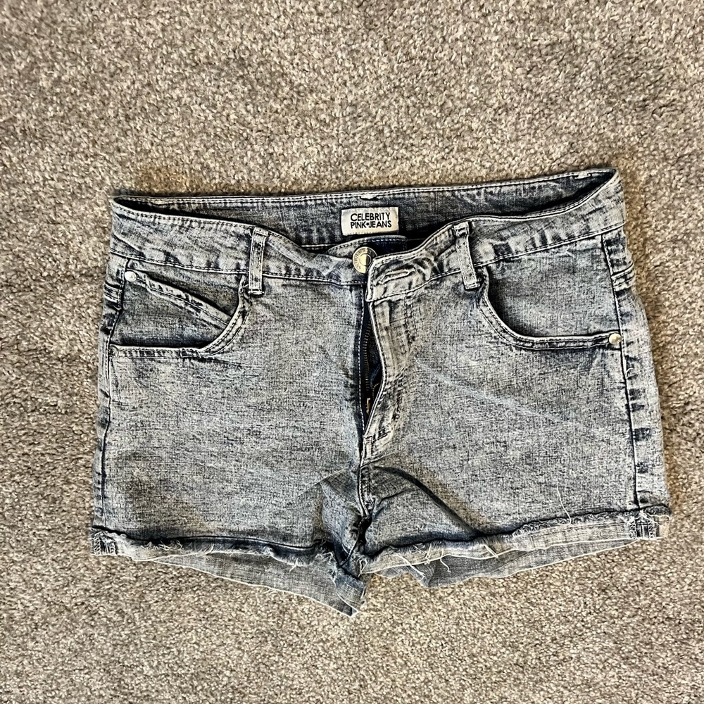 Acid wash distressed denim shorts. Celebrity Pink Jeans. Size 9